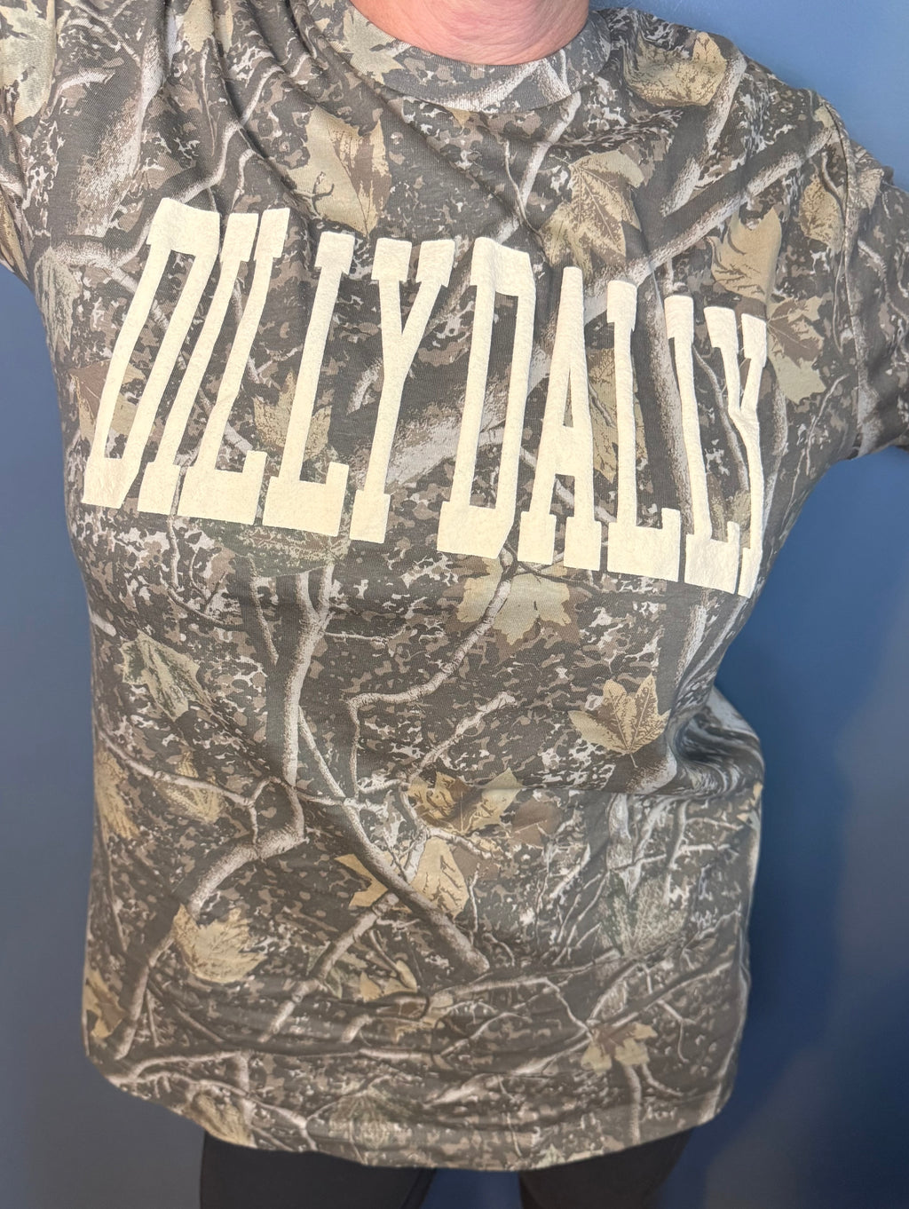 Dilly Dally Camo Shortsleeve