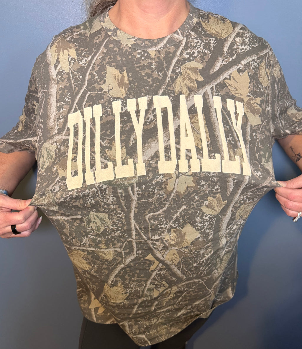 Dilly Dally Camo Shortsleeve